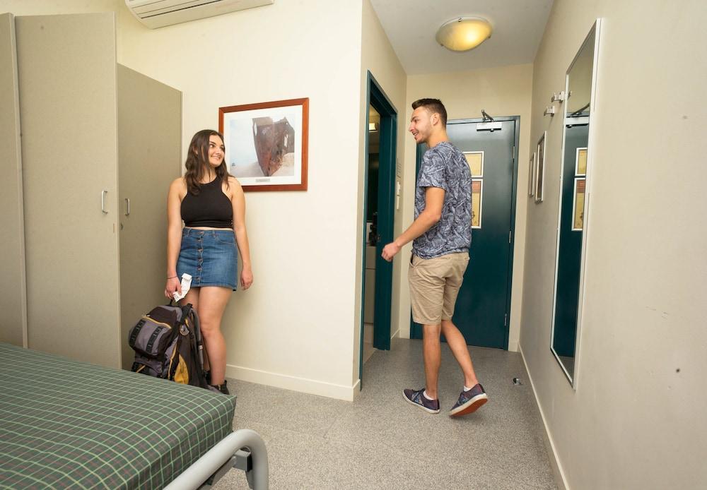 Yha Brisbane City Exterior photo