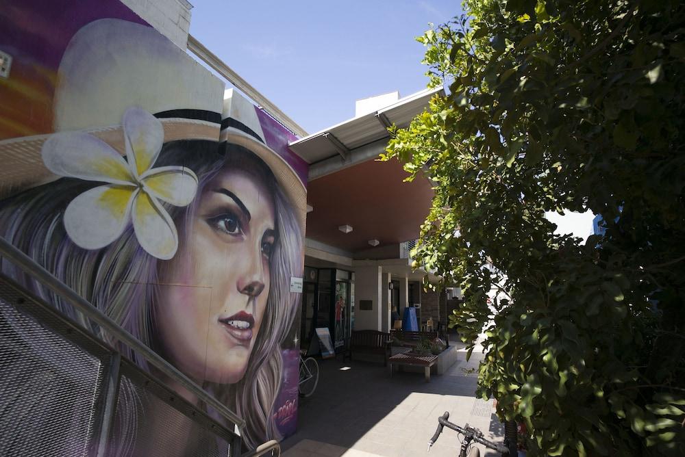 Yha Brisbane City Exterior photo