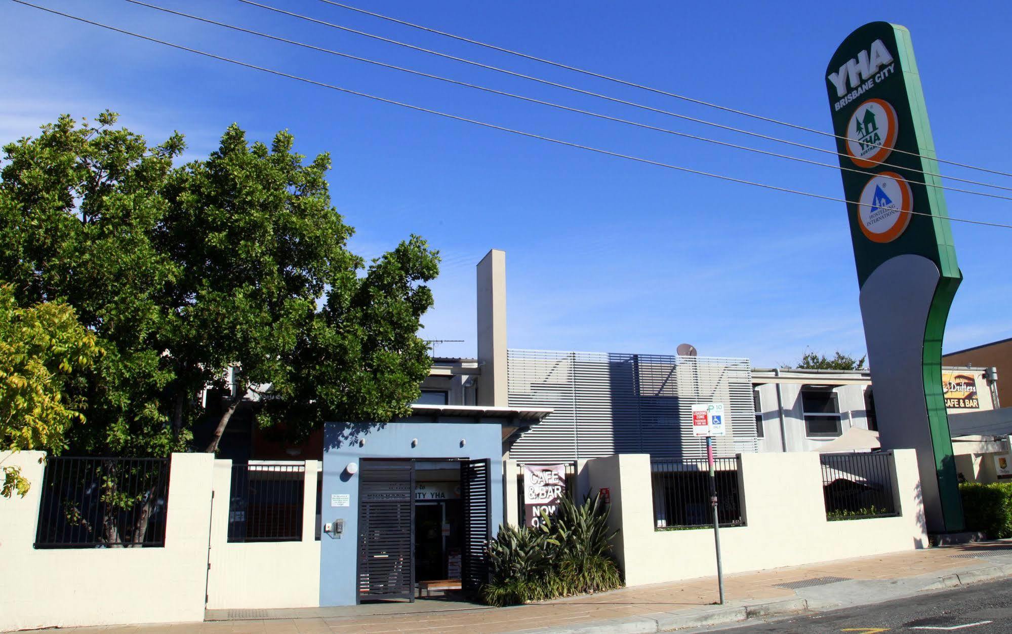 Yha Brisbane City Exterior photo
